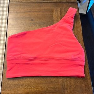 lululemon Align™ Asymmetrical Bra
Light Support, A/B Cup. Size 4 Lip Gloss